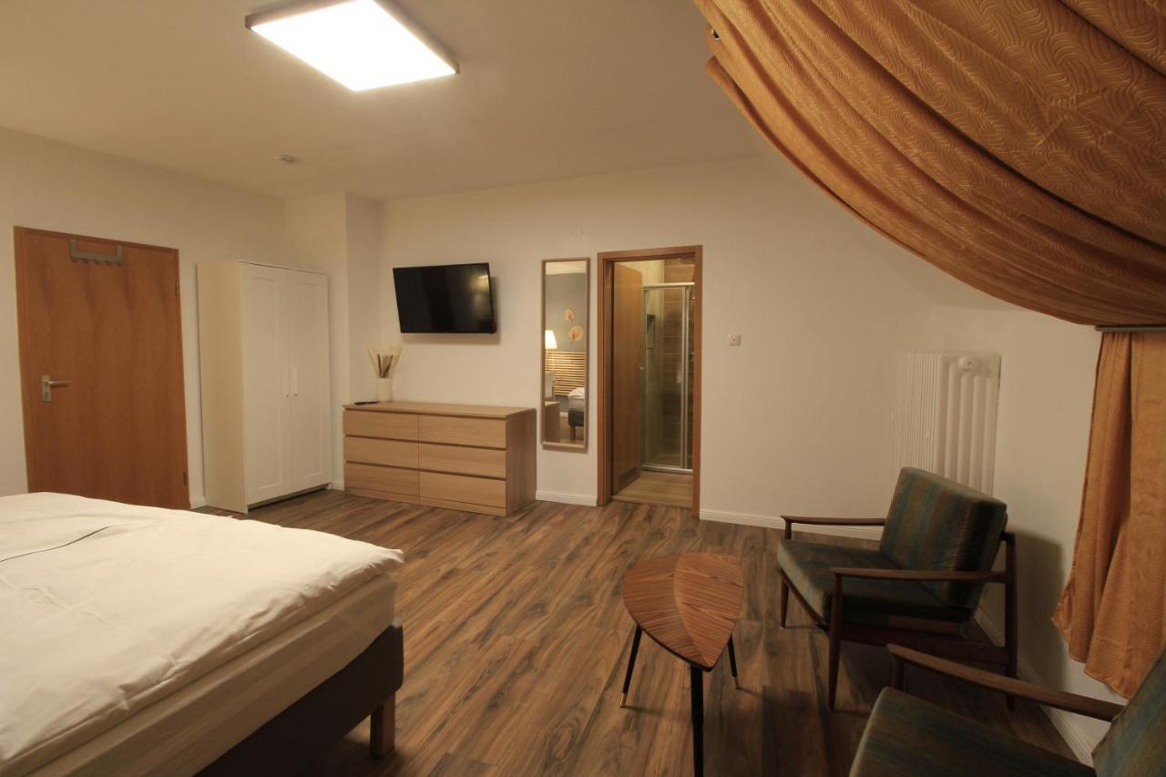 Zimmer Asiadreieck Pension Lauterecken 외부 사진